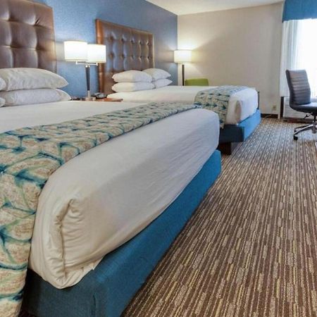 Drury Inn&Suites St. Louis Fenton Buitenkant foto