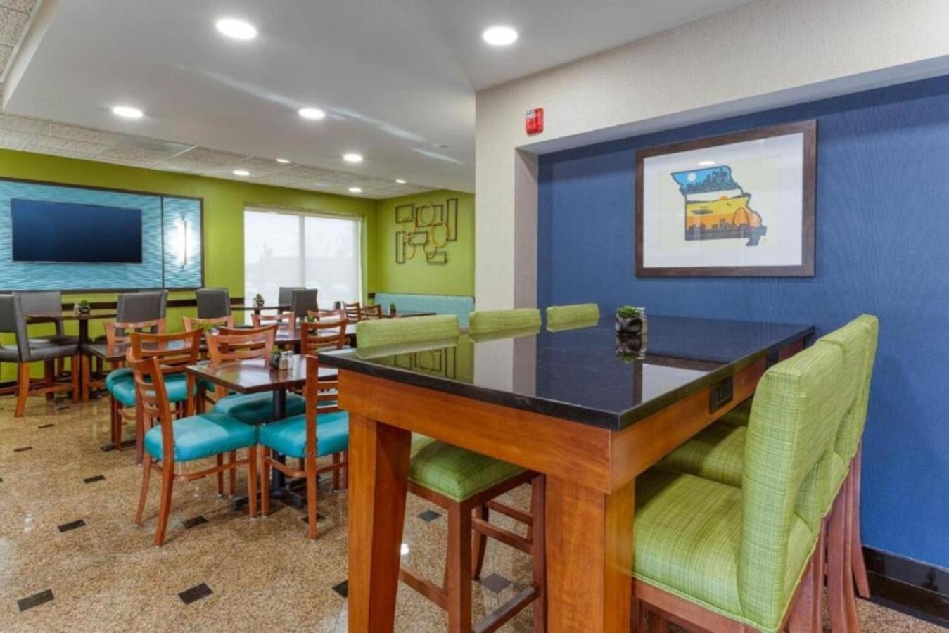 Drury Inn&Suites St. Louis Fenton Buitenkant foto
